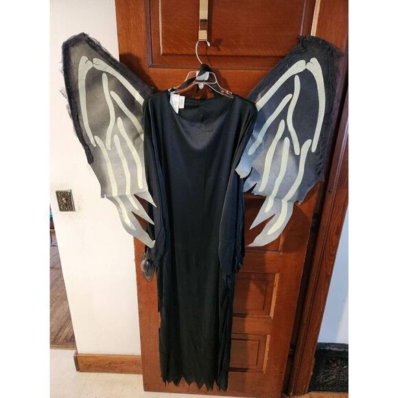 Grim Reaper 2XL (42-46) robe and wings only - Picture 2 of 7